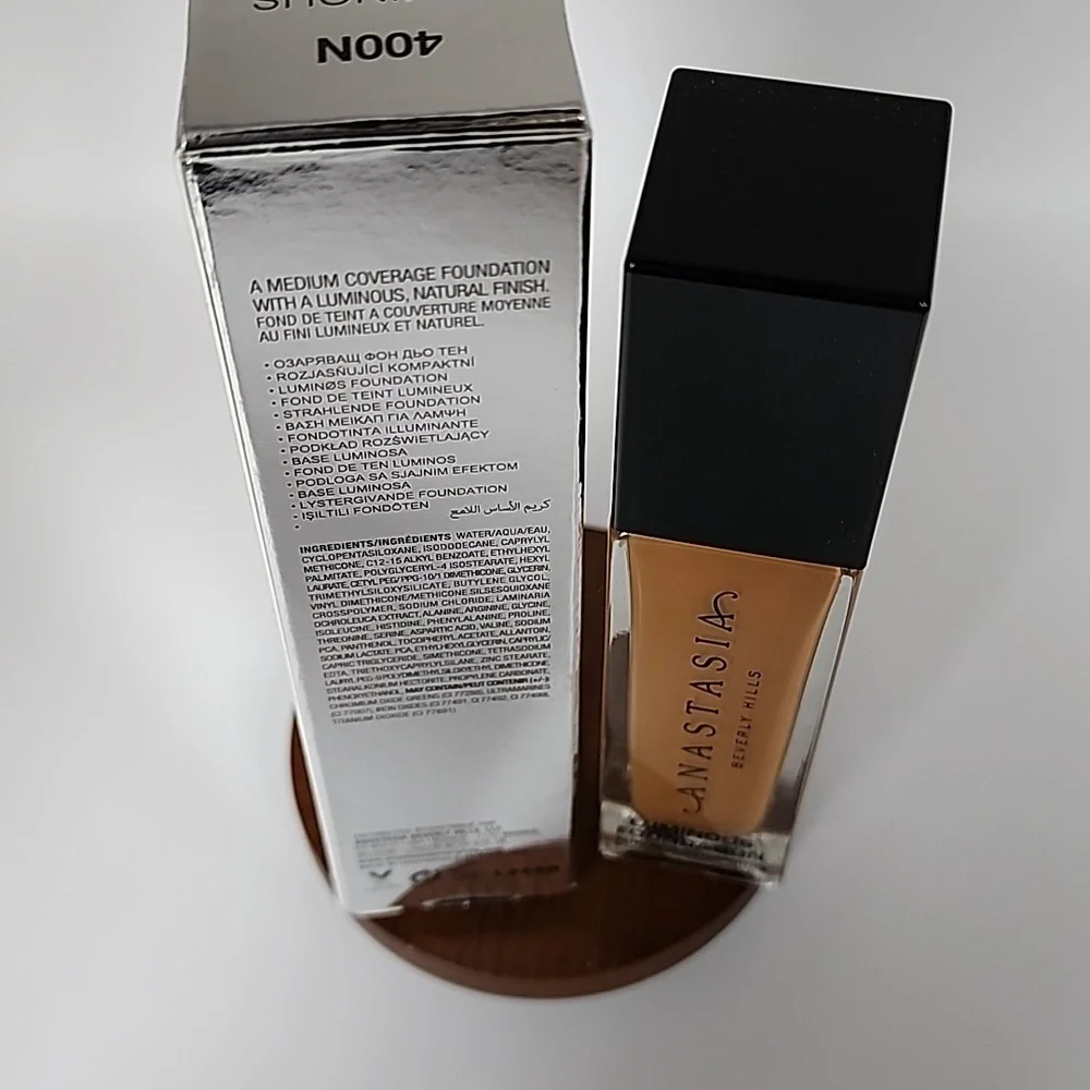 Anastasia Beverly Hills Luminious Foundation - 400N